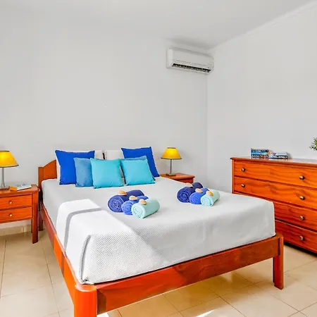 Valley Boutique - No Vale Com Piscina Privada E Jardim 拉戈阿