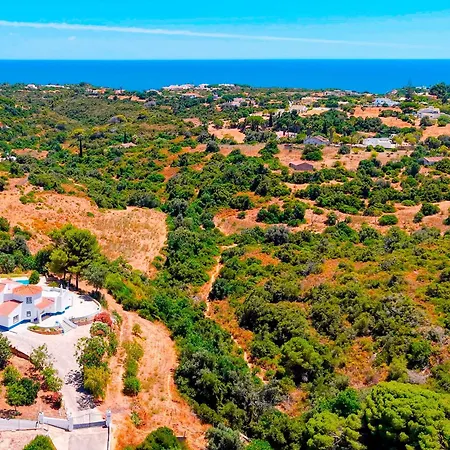 Valley Boutique - No Vale Com Piscina Privada E Jardim *